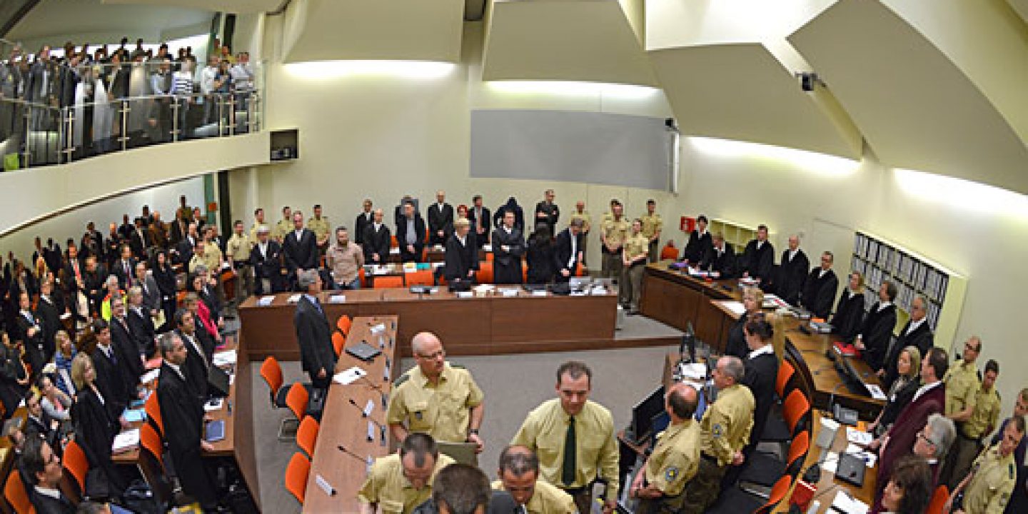 Zschäpe? Kein Thema! Jüdische Allgemeine