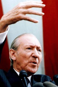 Alpine Abgrunde Judische Allgemeine