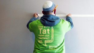 Teilnehmer des Mitzvah Day 2016 in Berlin