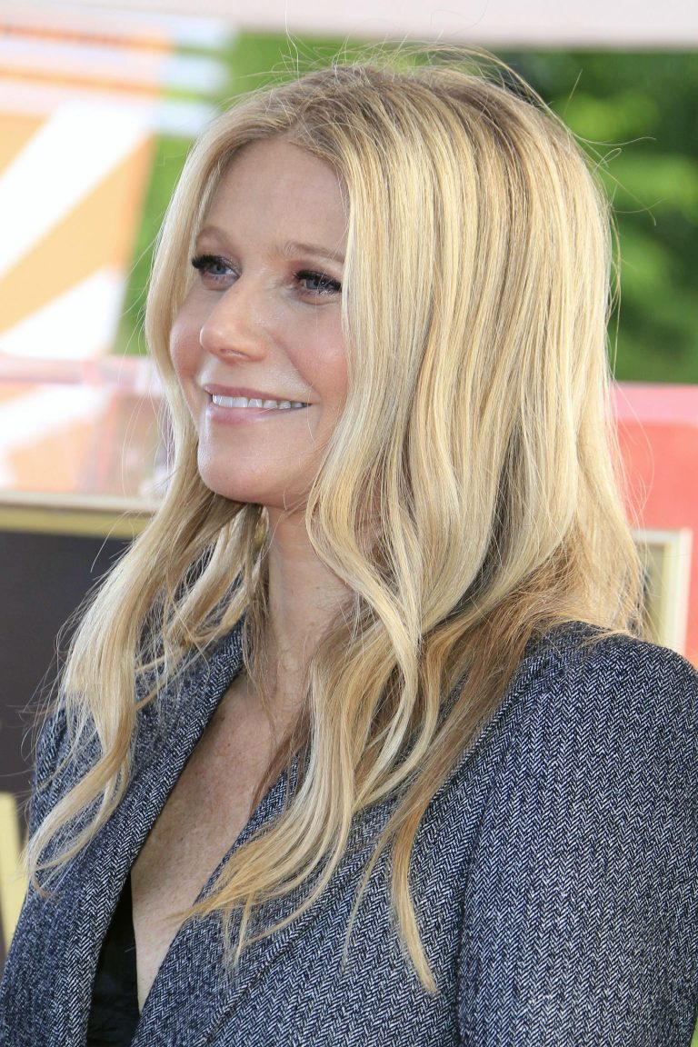 LOS ANGELES DEC 4 Gwyneth Paltrow at the Ryan Murphy Star Ceremony on