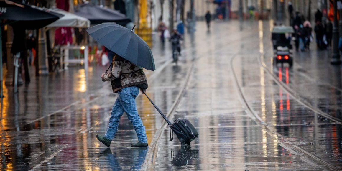 Strömender Regen sorgte für nasse Füße.