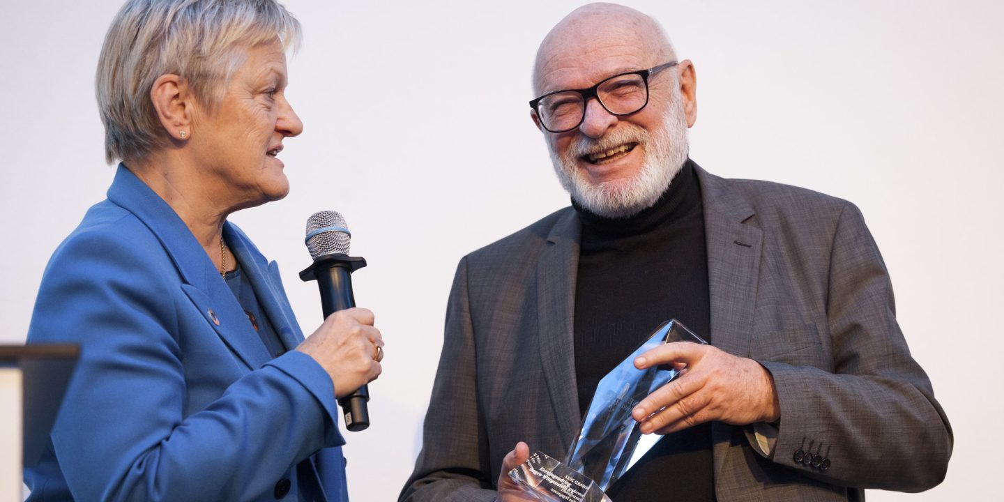 K f Kaufmann Erh lt ELNET Award J dische Allgemeine