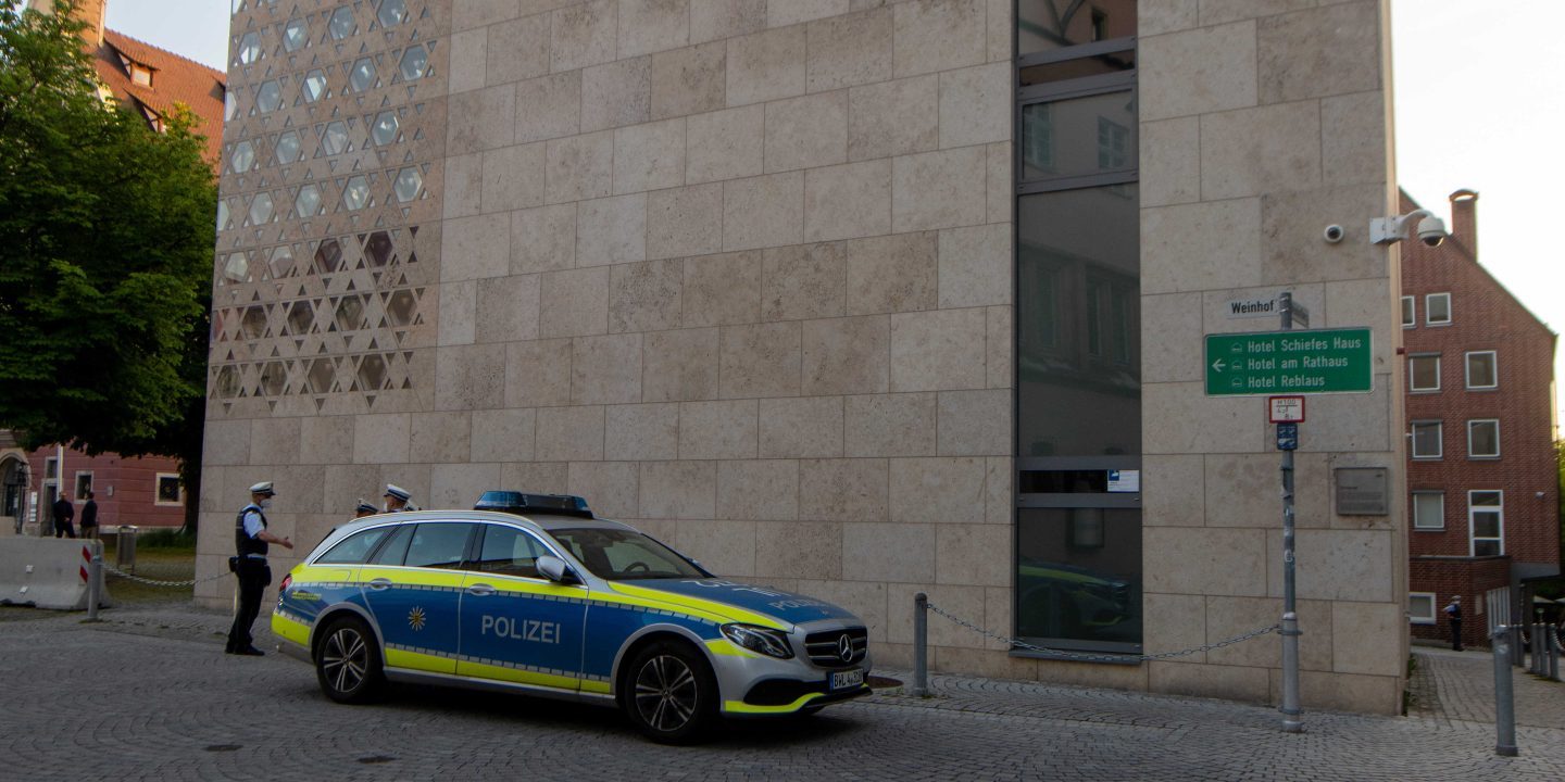 Zugriff am Flughafen Jüdische Allgemeine