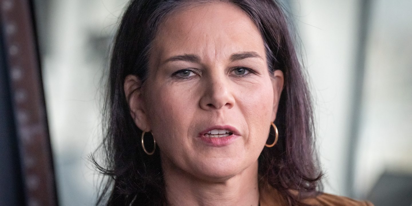 Außenministerin Annalena Baerbock: Wenn Freunde peinlich werden