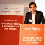 Philipp Peyman Engel bei der Preisverleihung in Berlin