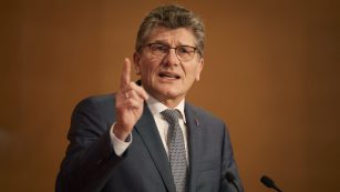 Ernst-Wilhelm Gohl ist Landesbischof der evanglischen Landeskirche Württemberg