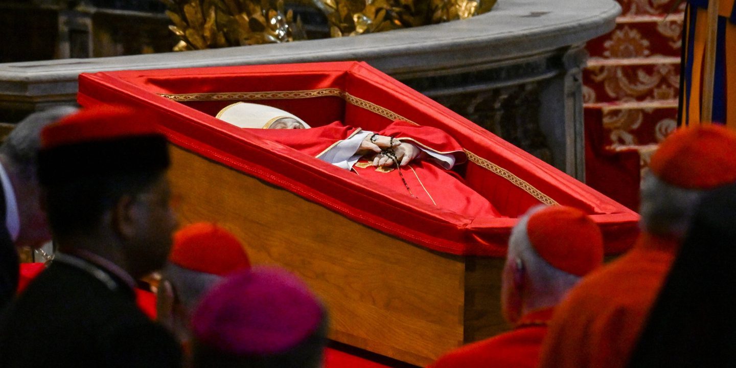 Tod von Papst Franziskus: Warum Israels Regierung nicht kondoliert hat
