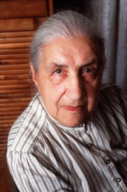 Die in Genf geborene Schweizer Schriftstellerin und Philosophin Jeanne Hersch aufgenommen im März 1999