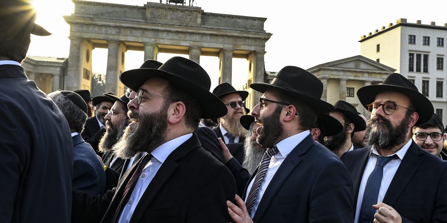 German Rabbi 150 Rabbiner in Berlin: Zeichen für Toleranz | Jüdische Allgemeine