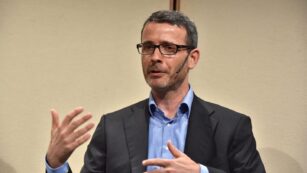 Der deutsch-brasilianische Philosoph Carlos Fraenkel